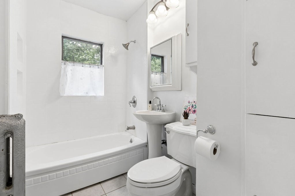 215 Crafts Rd #2, Brookline, MA Photo #12