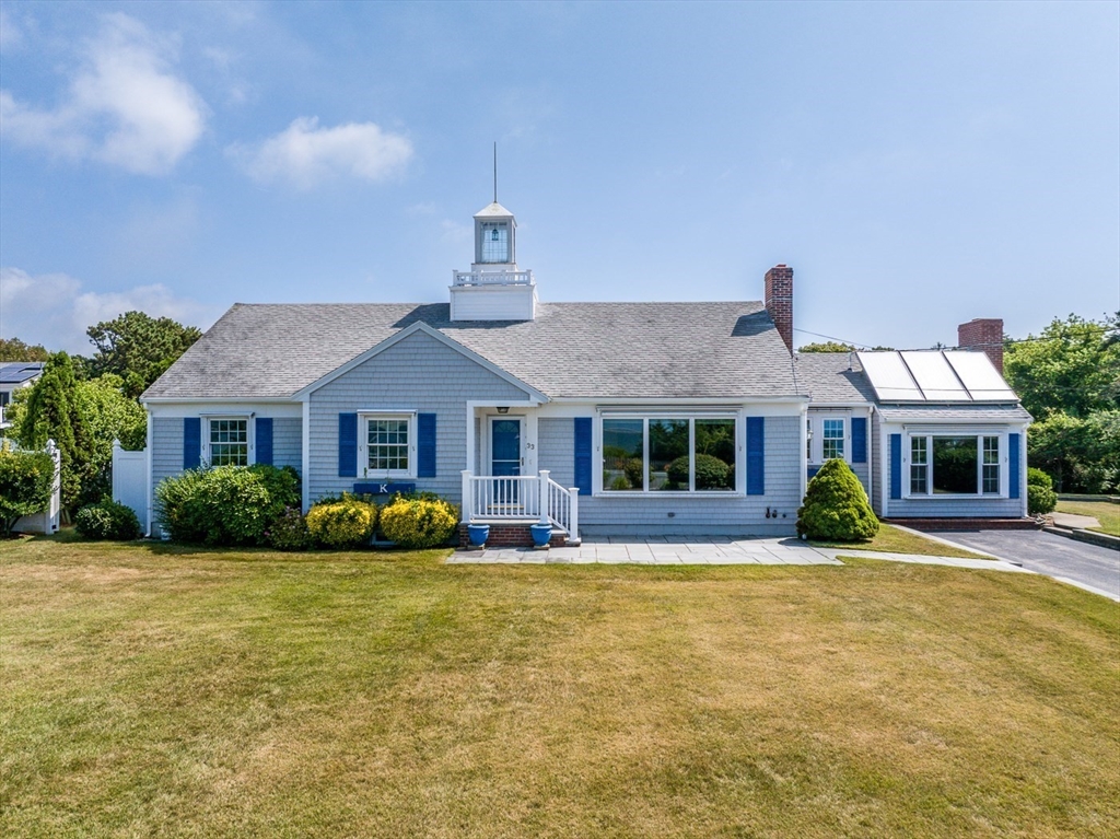 33 Hedge Row