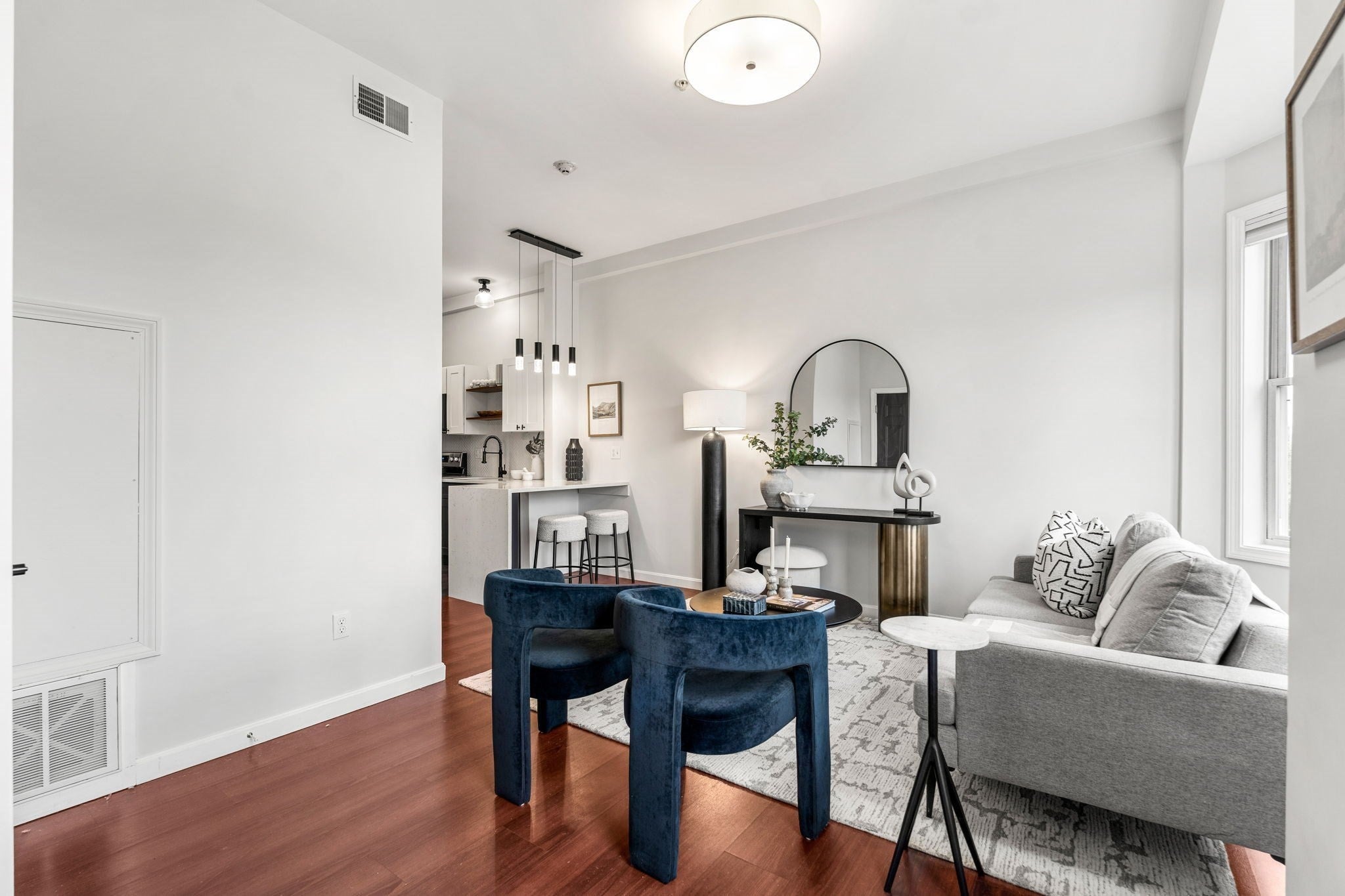 256 Bremen St PH3