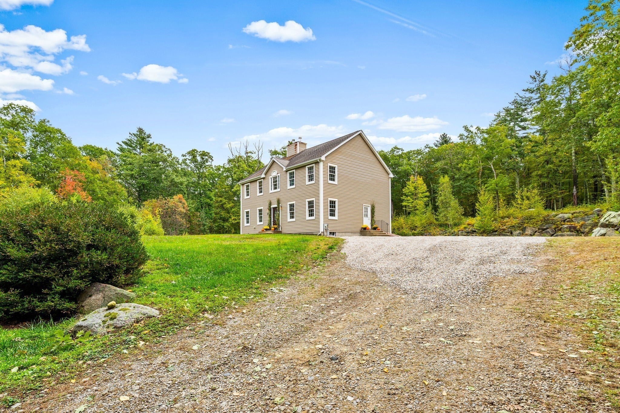 208 Sw Main St
