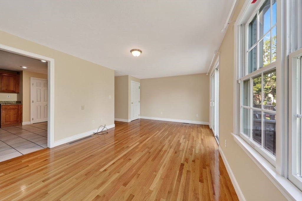 168 North St #4, Weymouth, MA, 168 North St #4, Weymouth, MA Photo #10