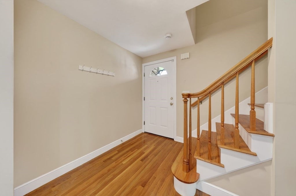 168 North St #4, Weymouth, MA, 168 North St #4, Weymouth, MA Photo #4
