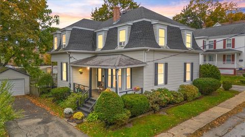 4 Greenwood Amesbury MA 01913