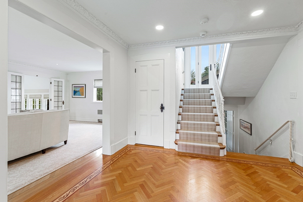 409 Heath St