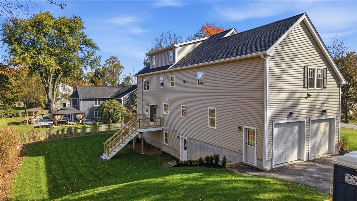 365 Sumner