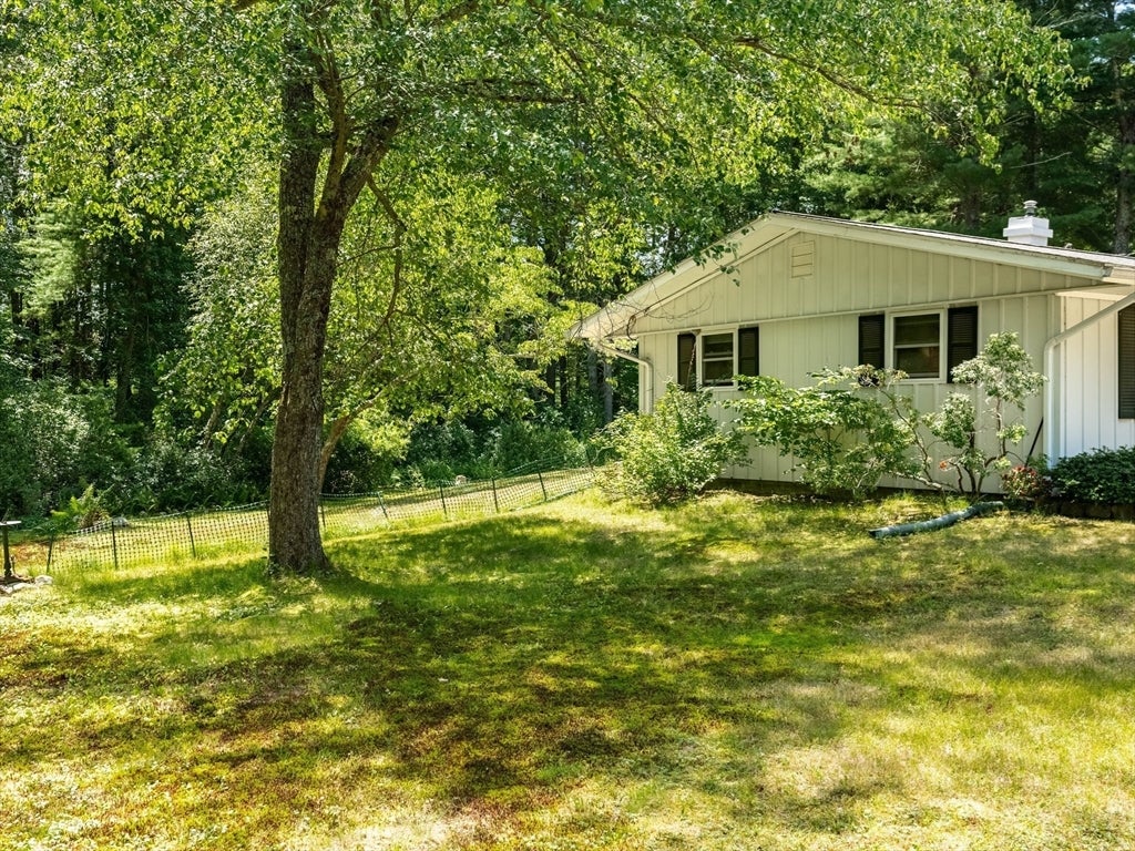 430 Lake Shore Dr