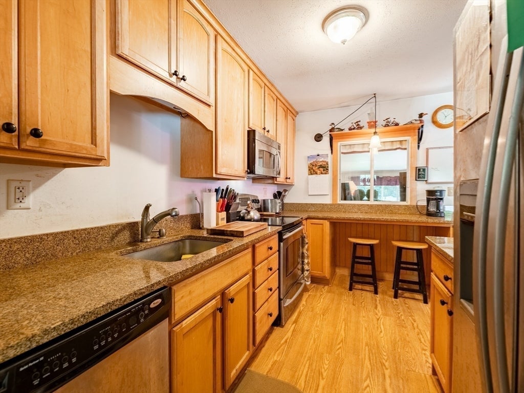 430 Lake Shore Dr, Duxbury, MA Photo #21