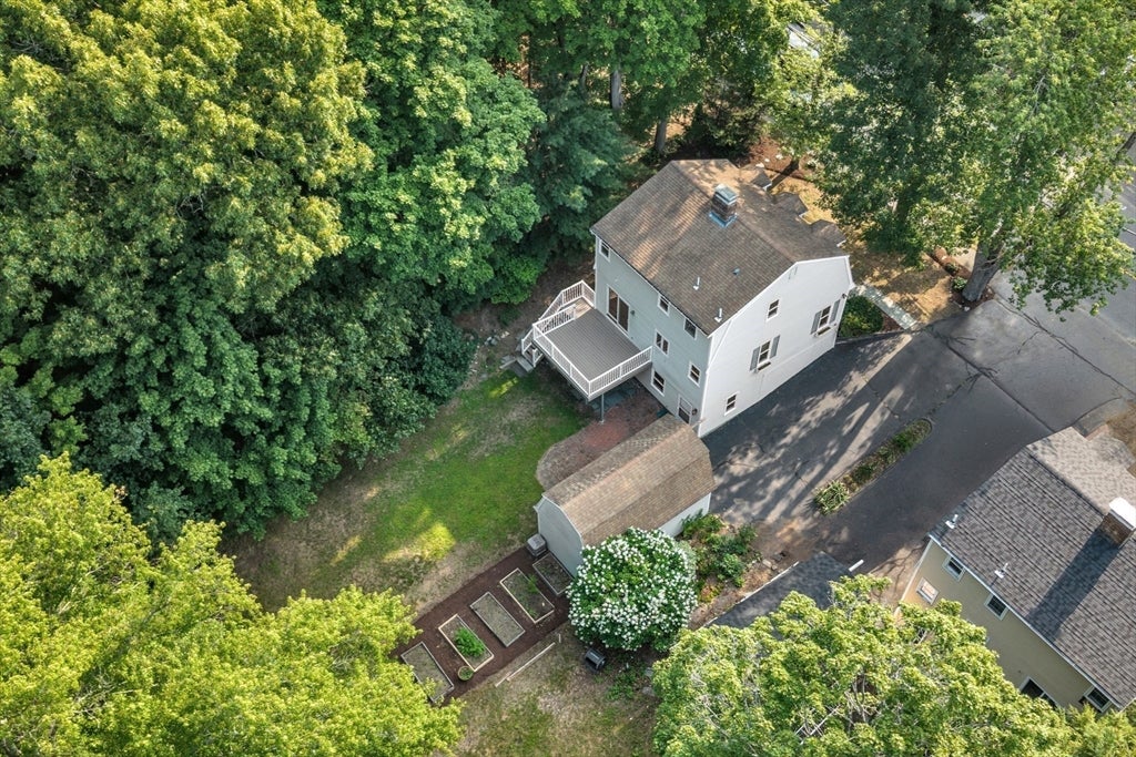 81 Seaver St, Wellesley, MA Photo #3