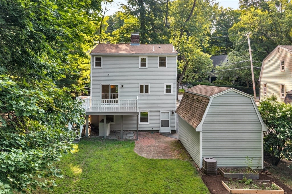 81 Seaver St, Wellesley, MA Photo #32