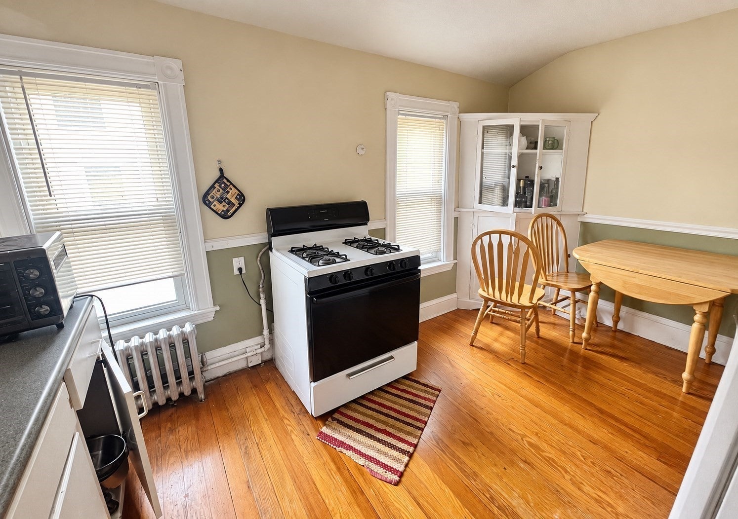 101 Rogers Ave #3, Somerville, MA, 101 Rogers Ave #3, Somerville, MA Photo #2