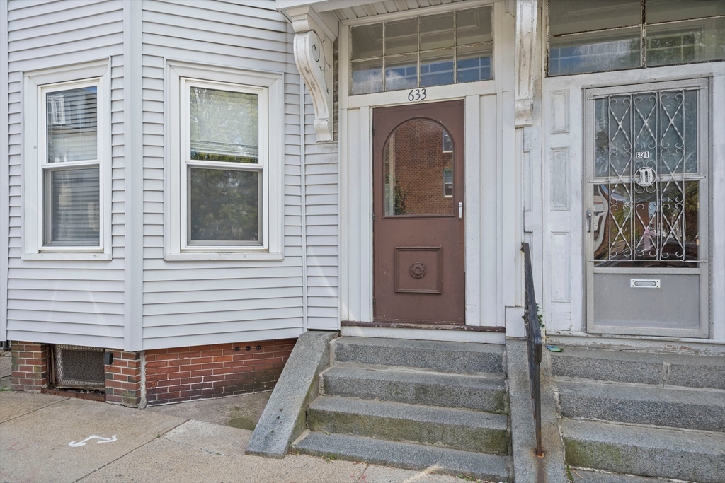 633 East Sixth Street