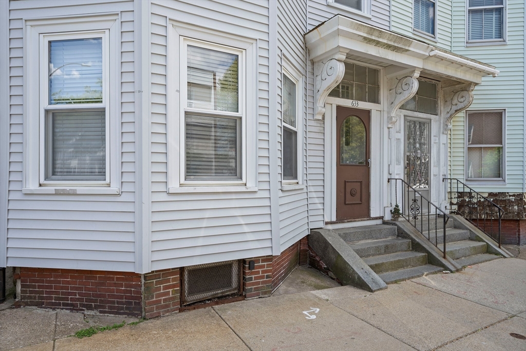 633 East Sixth Street