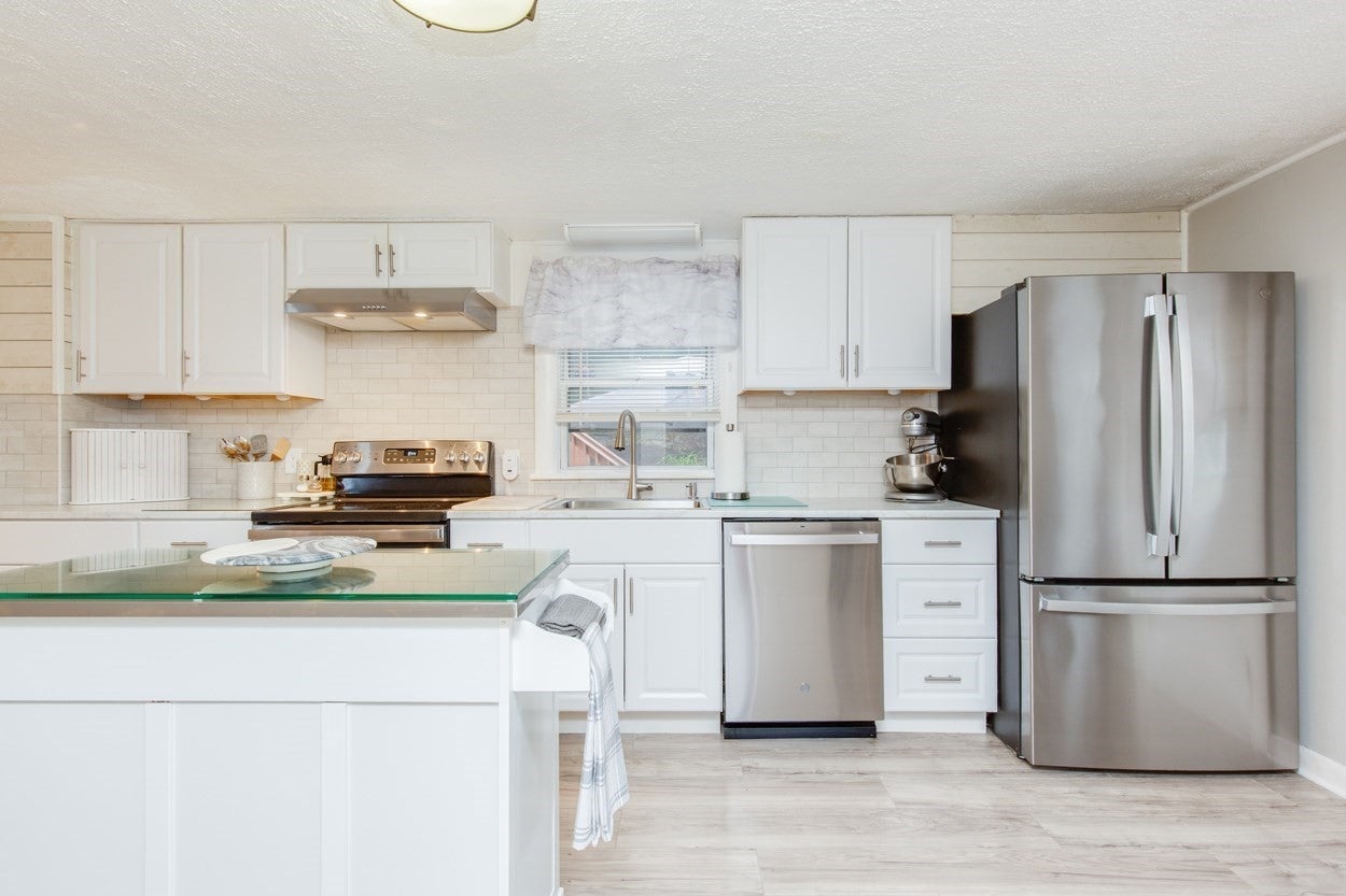 119 Lawrence St, Methuen, MA, 119 Lawrence St, Methuen, MA Photo #14