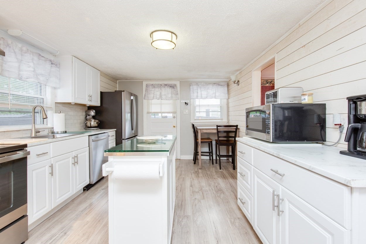 119 Lawrence St, Methuen, MA, 119 Lawrence St, Methuen, MA Photo #13