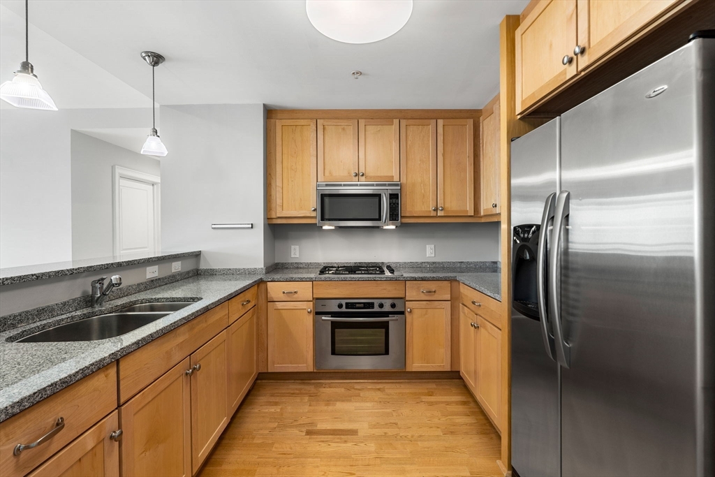 88 Wharf Street 607