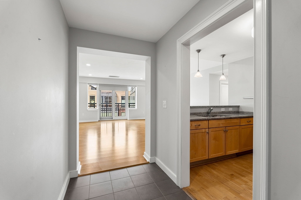 88 Wharf Street 607