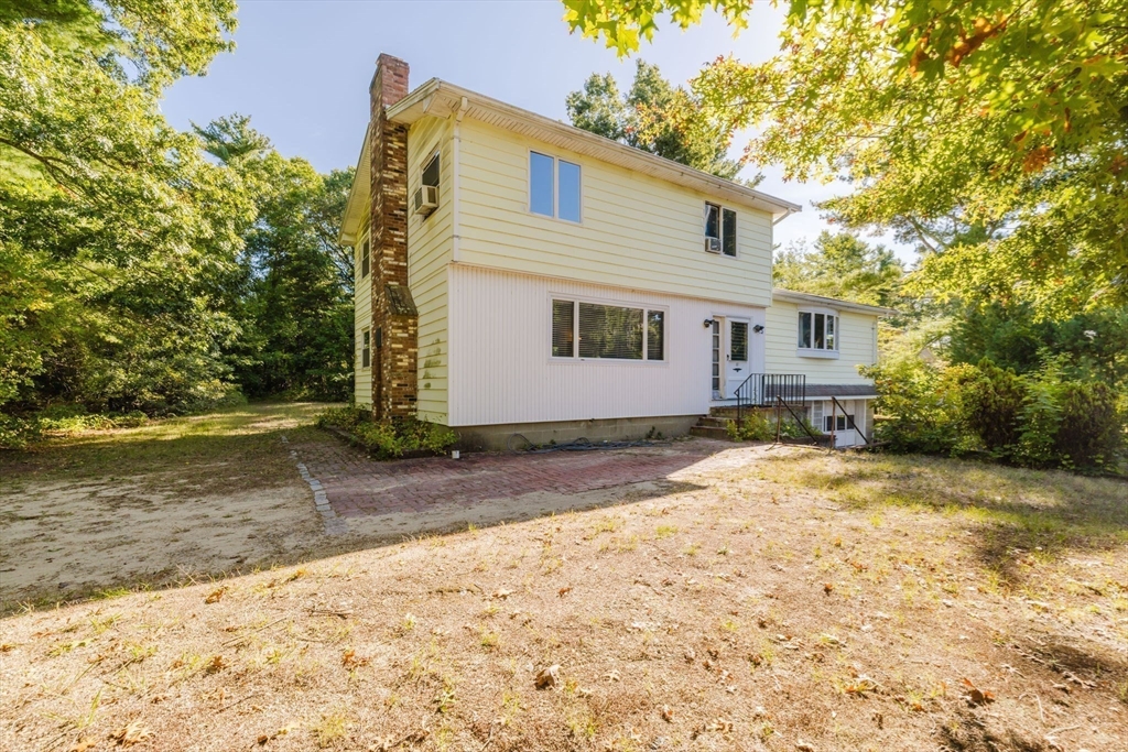 47 Weaver St