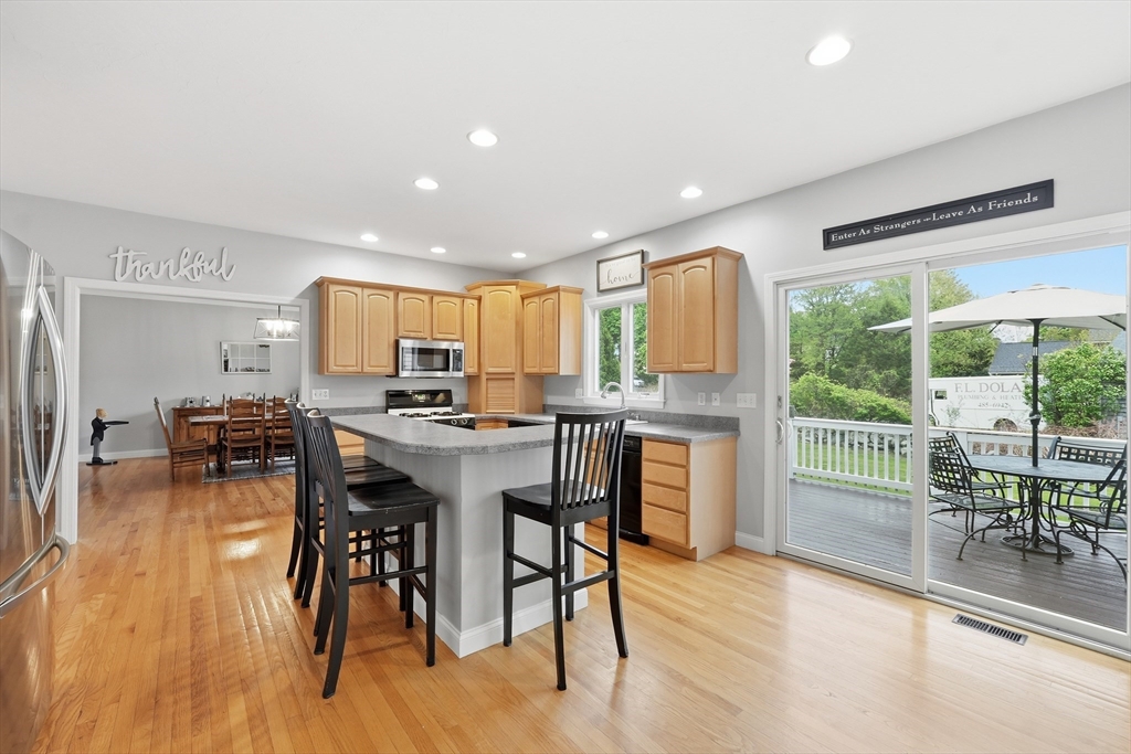 30 Wright Dr