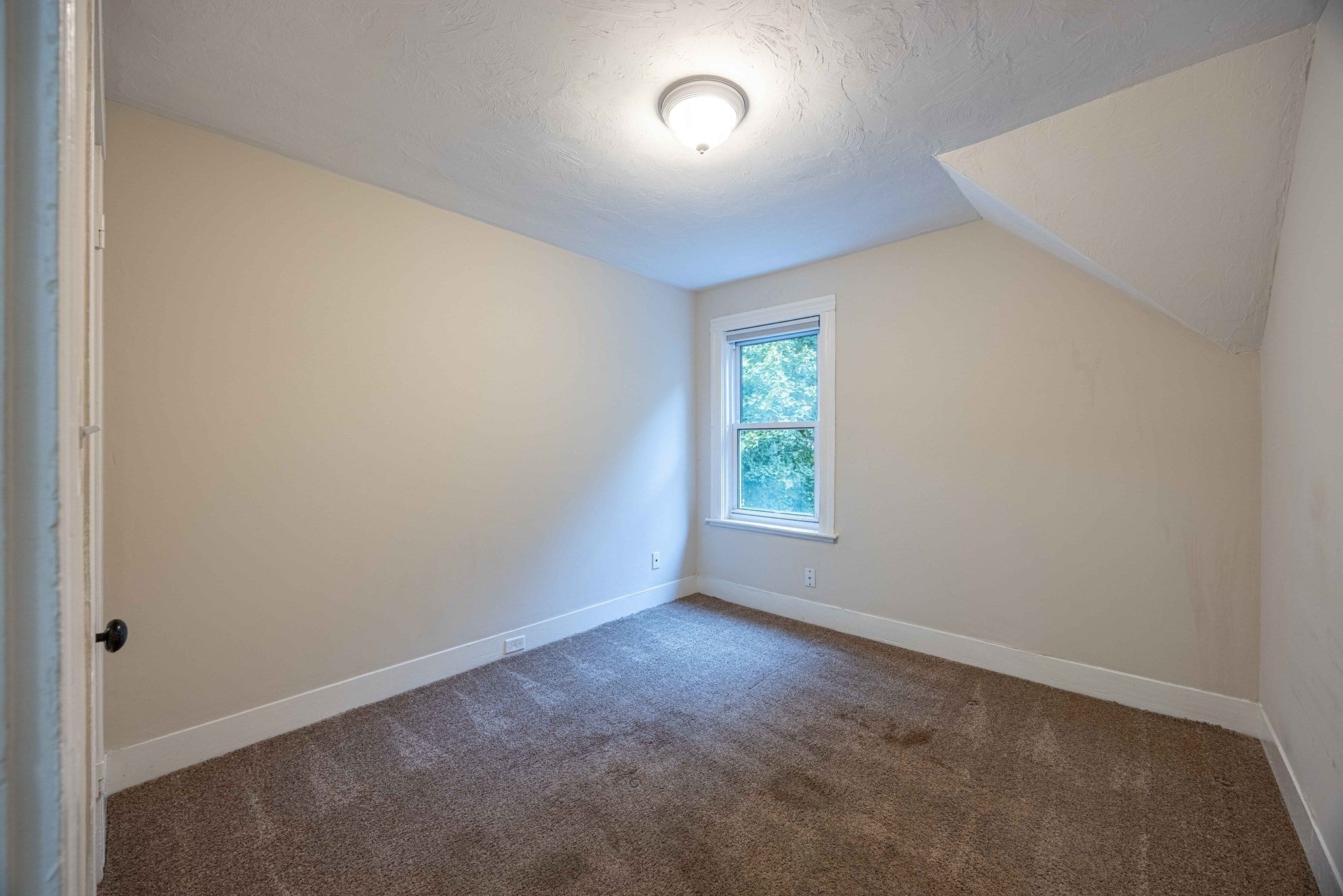 10 Oak Street #10, Northbridge, MA, 10 Oak Street #10, Northbridge, MA Photo #17