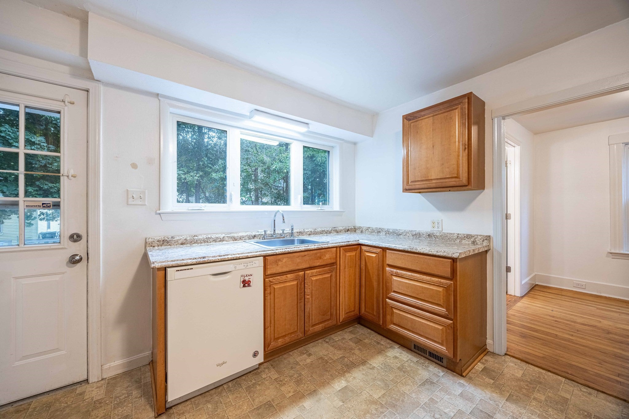 10 Oak Street #10, Northbridge, MA, 10 Oak Street #10, Northbridge, MA Photo #12