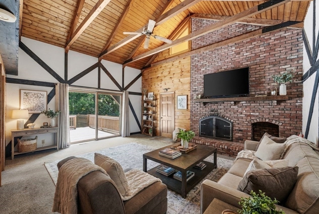 17 Kernwood Heights