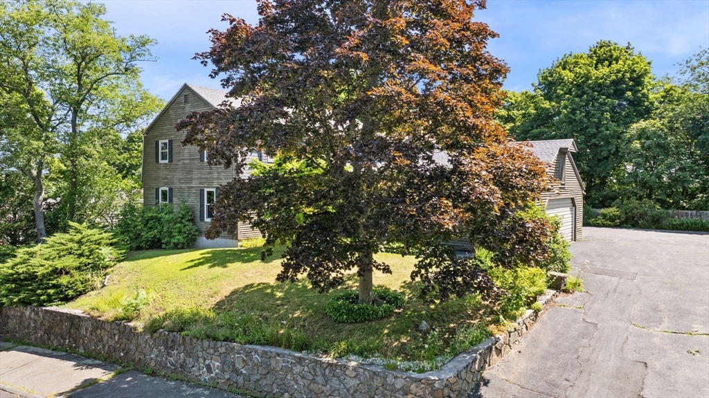 17 Kernwood Heights