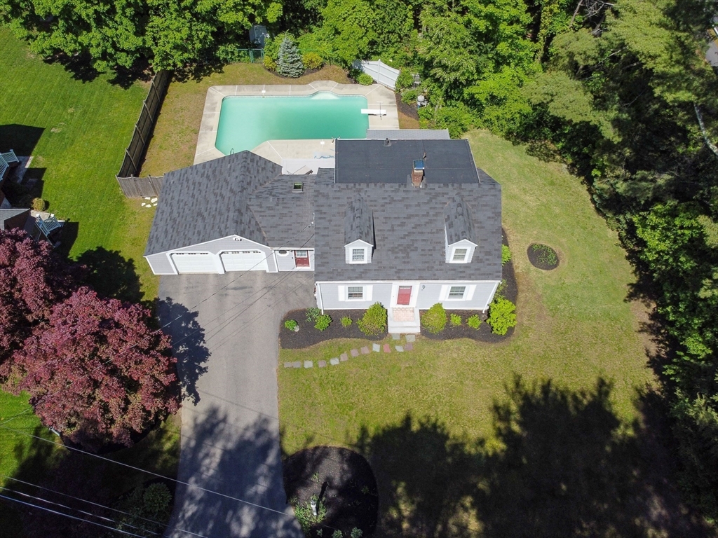 10 Forrest Rd