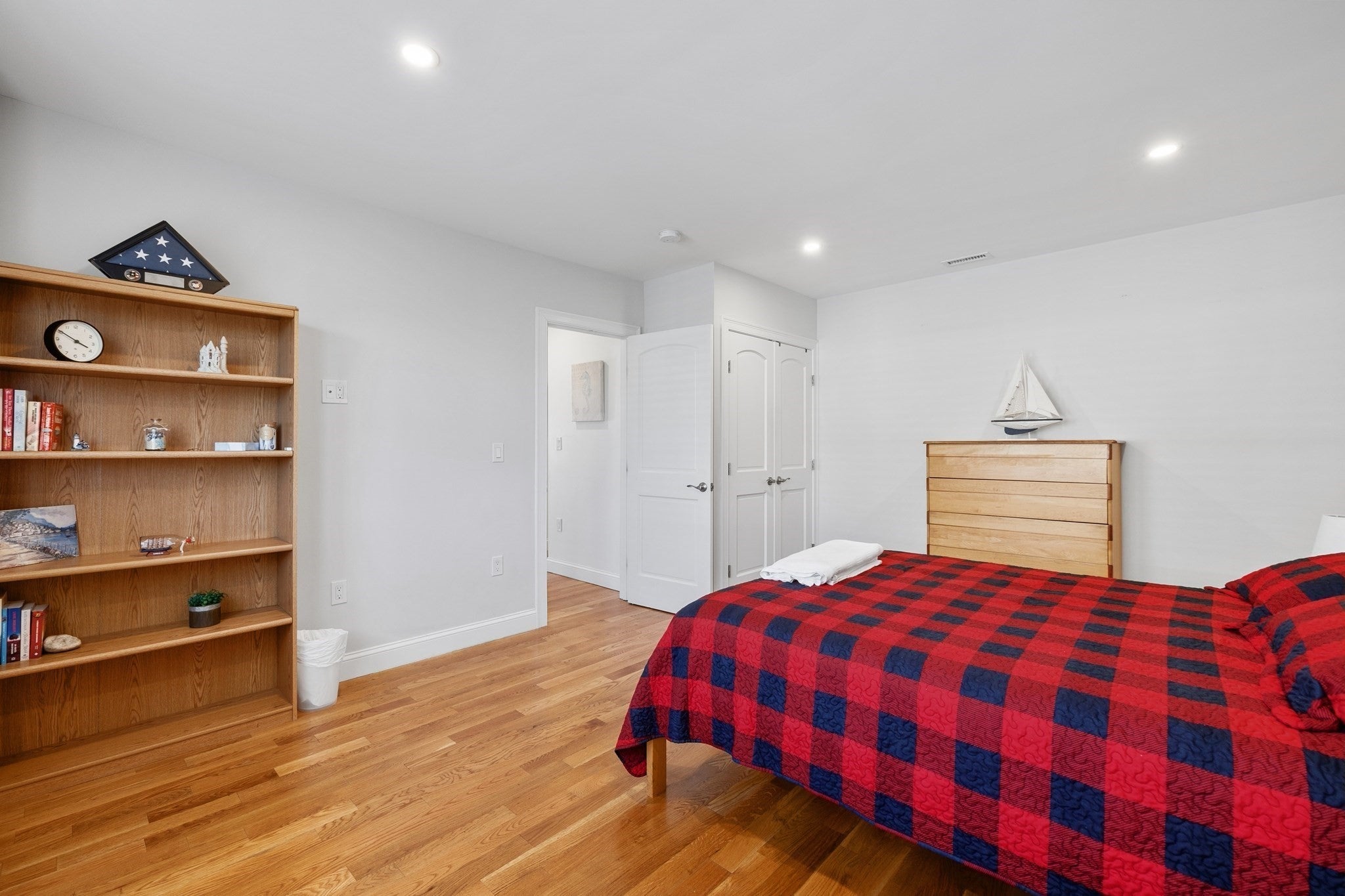 1260 Sea Street, Quincy, MA Photo #25