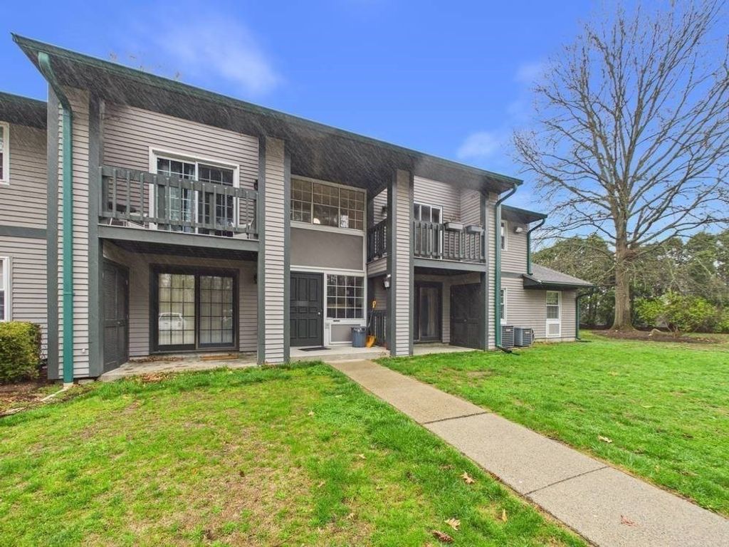 Photo of 1940 Phillips Rd #17, New Bedford, MA 02745 (MLS # 73504344)