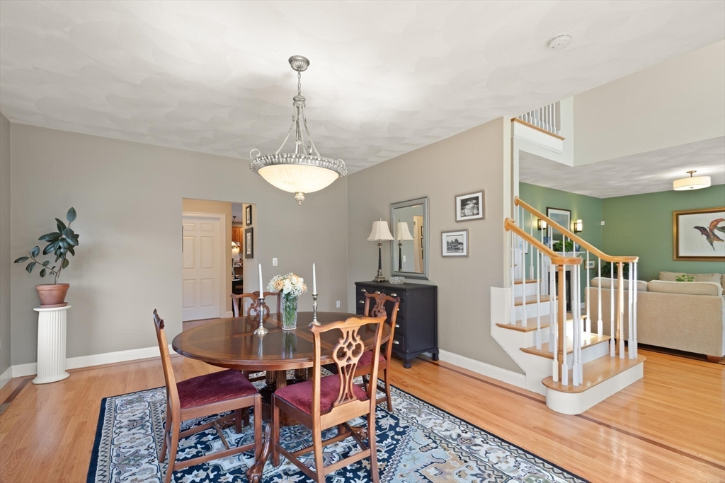 4 Cheever Ave