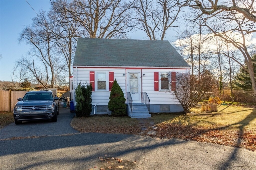 11 Raymond Rd