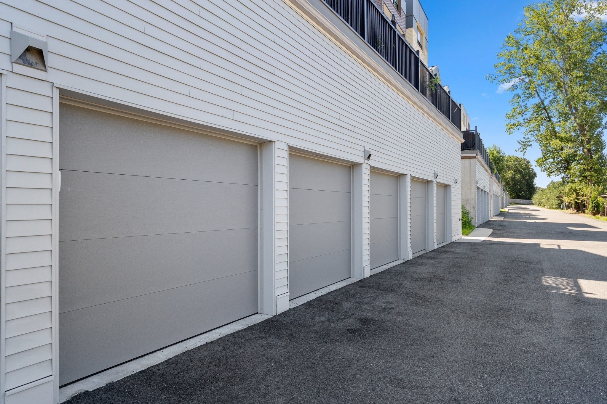 127 Hyde Park A