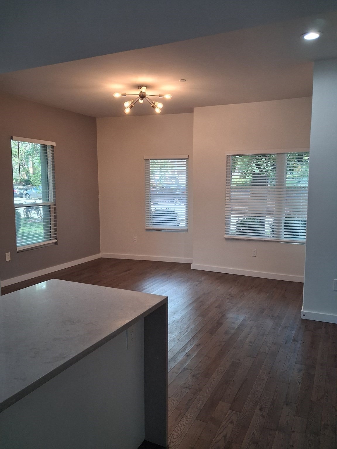127 Hyde Park A
