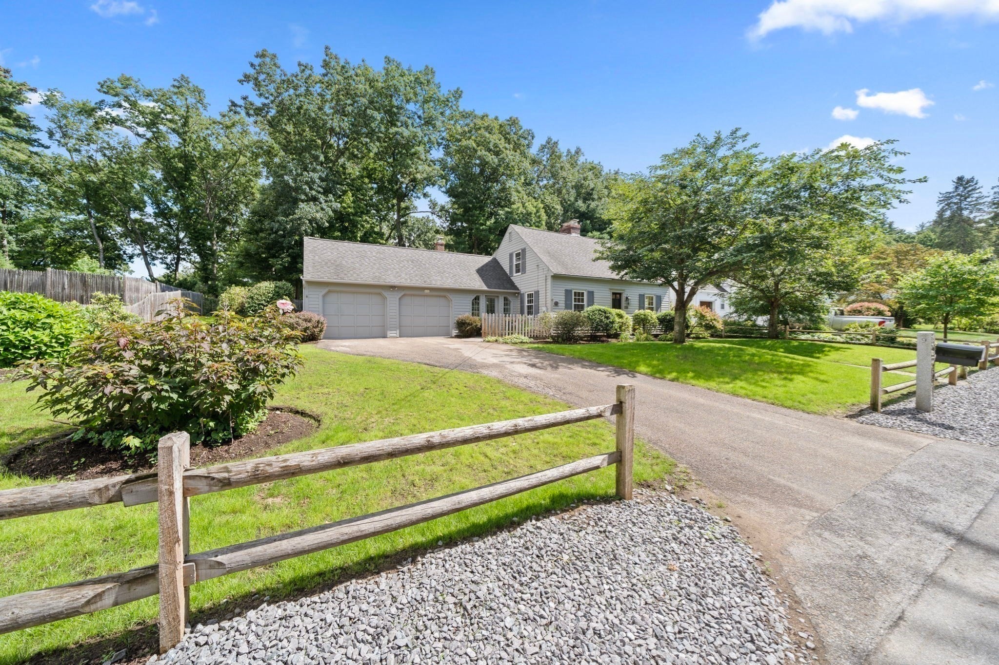 9 Hillside Dr, Nashua, NH Photo #32