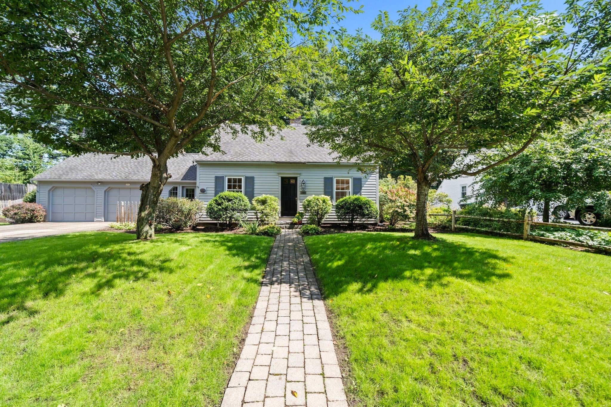 9 Hillside Dr, Nashua, NH Photo #1