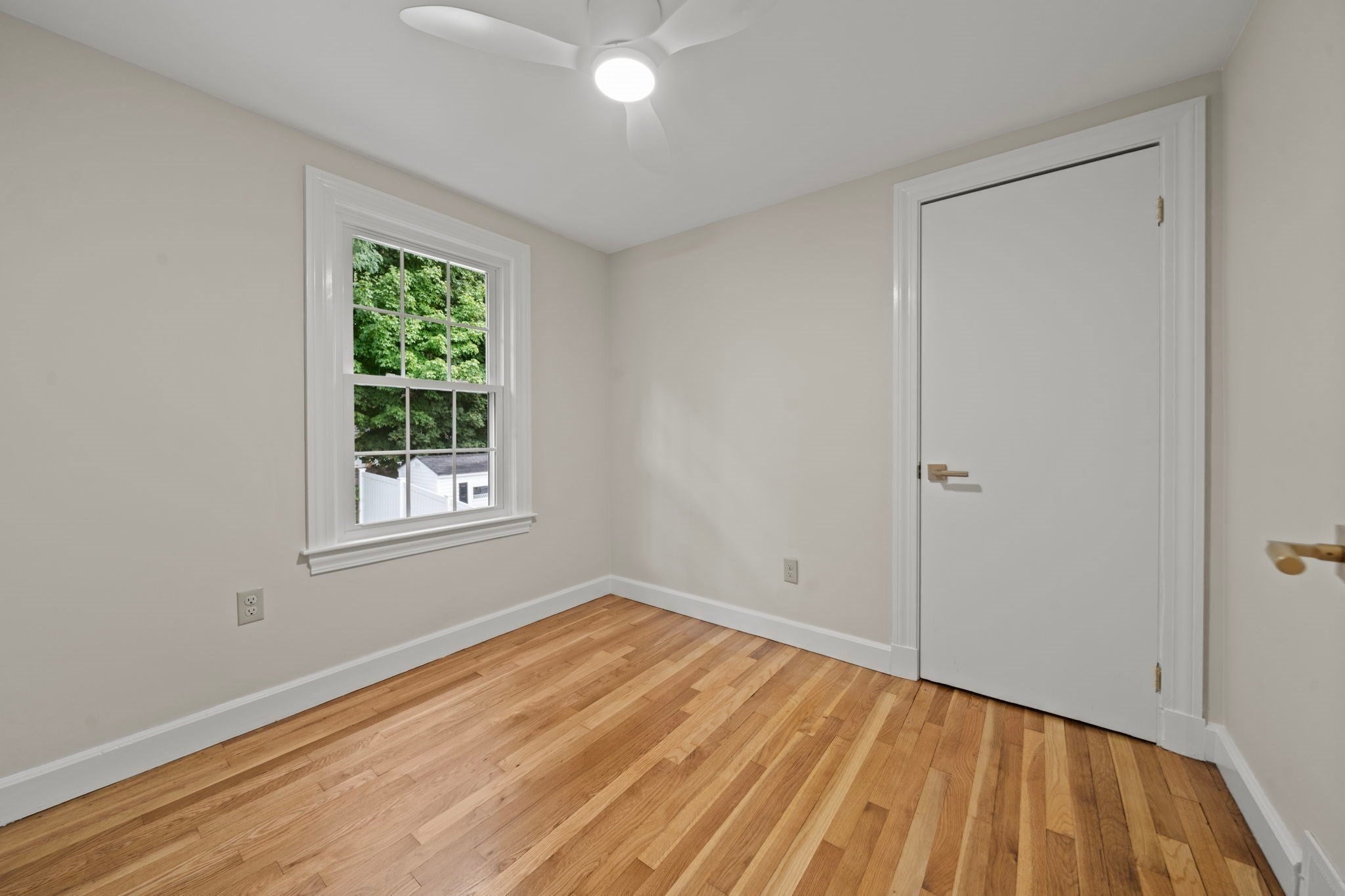 9 Hillside Dr, Nashua, NH Photo #18