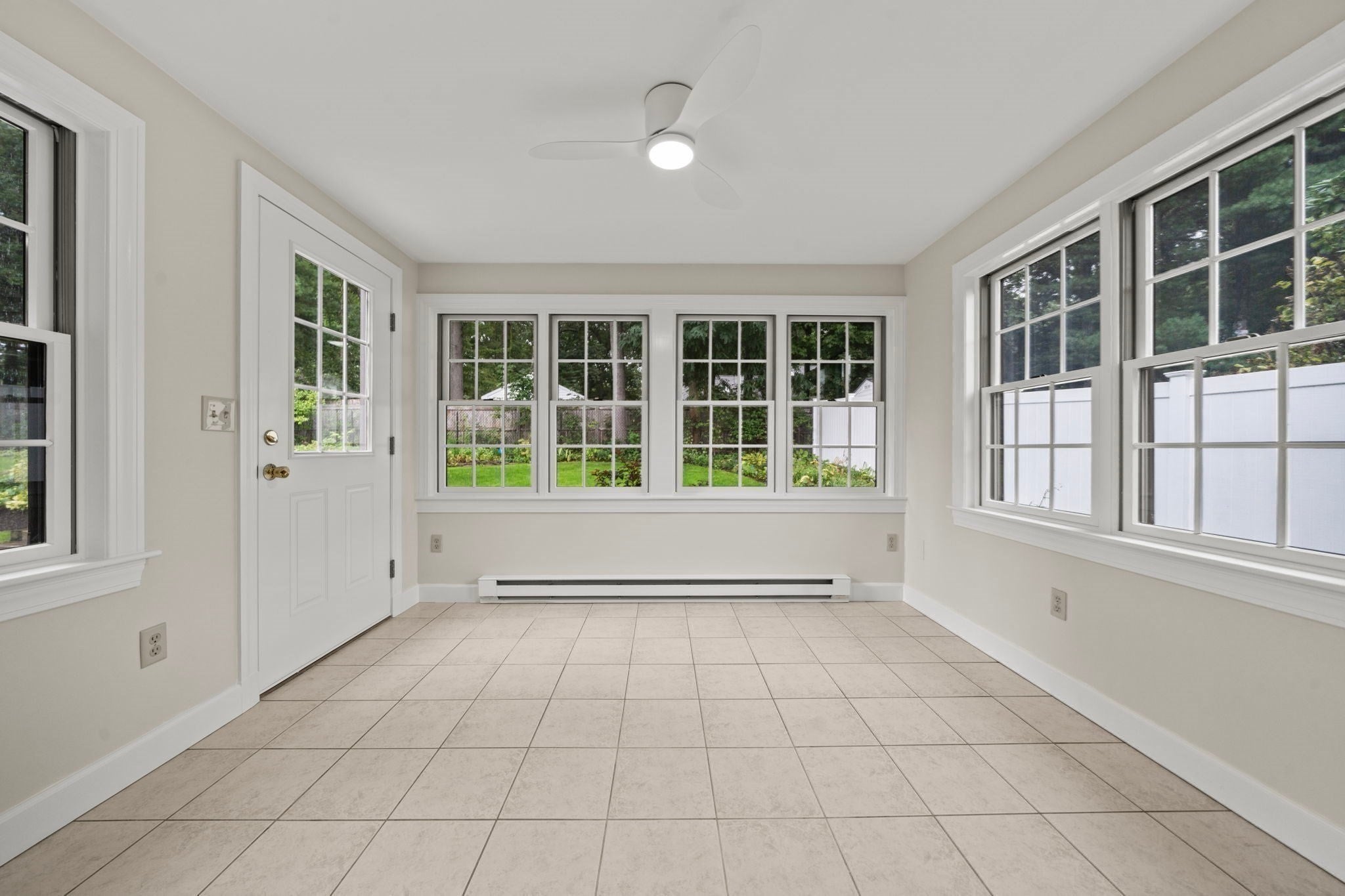 9 Hillside Dr, Nashua, NH Photo #16