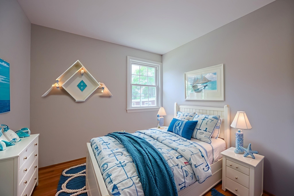 Wareham, Massachusetts 02571, United States, 4 Bedrooms Bedrooms, ,3 BathroomsBathrooms,Residential,Contingent,153904