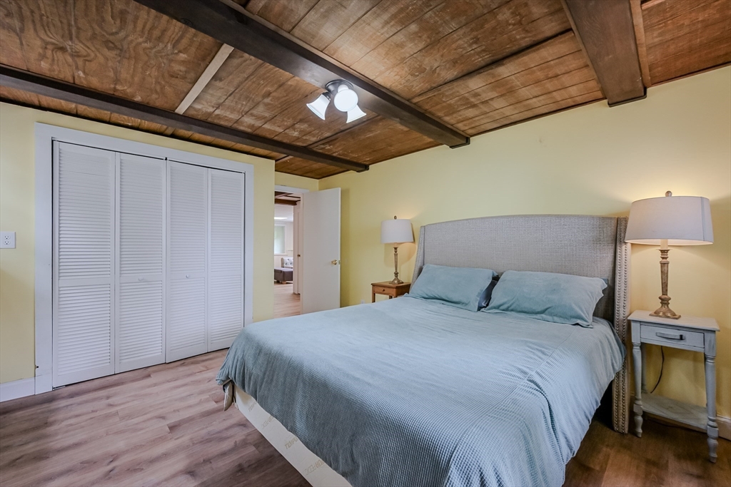 Wareham, Massachusetts 02571, United States, 4 Bedrooms Bedrooms, ,3 BathroomsBathrooms,Residential,Contingent,153904