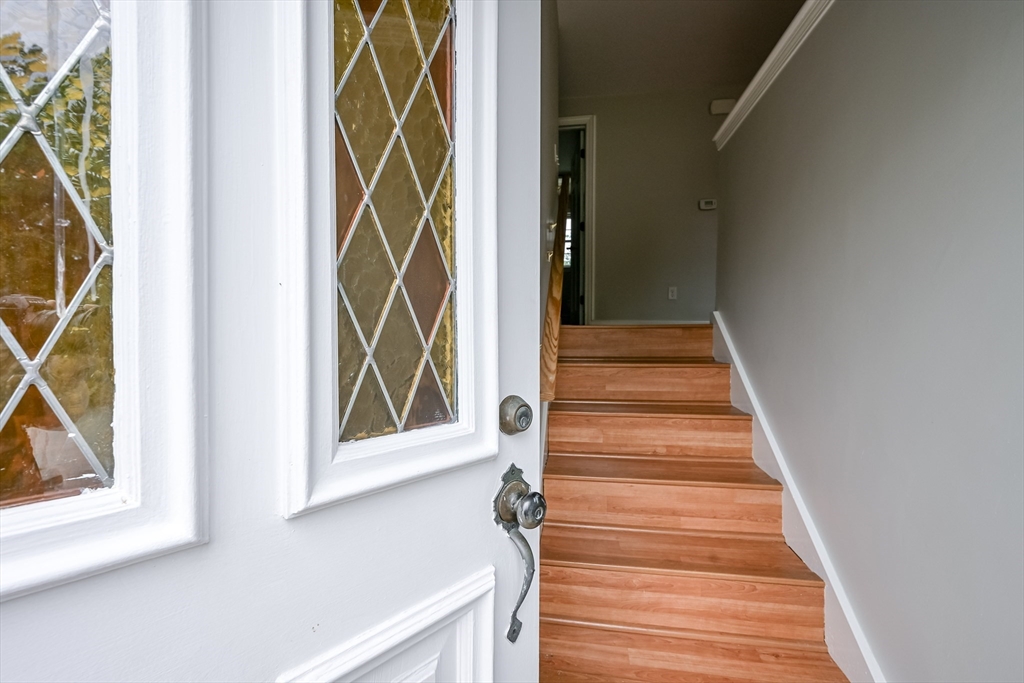 Wareham, Massachusetts 02571, United States, 4 Bedrooms Bedrooms, ,3 BathroomsBathrooms,Residential,Contingent,153904