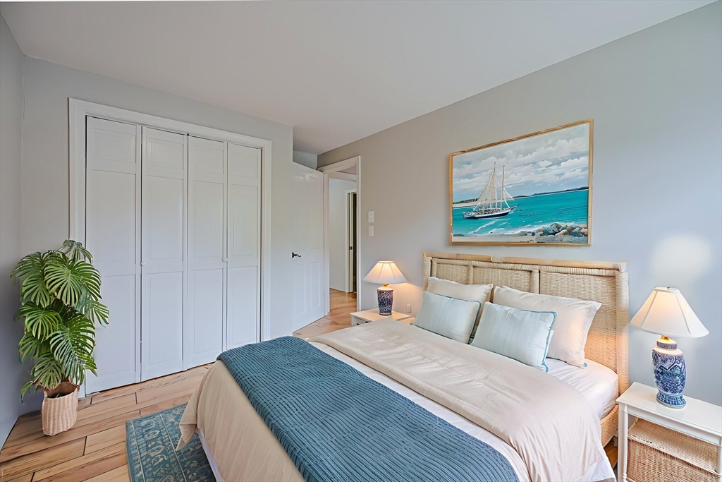 Wareham, Massachusetts 02571, United States, 4 Bedrooms Bedrooms, ,3 BathroomsBathrooms,Residential,Contingent,153904