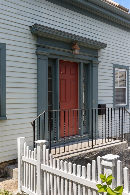 85 Flint St