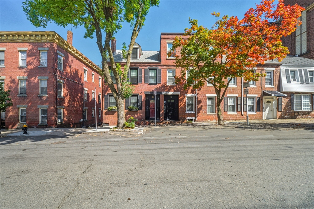 376 Sumner Street