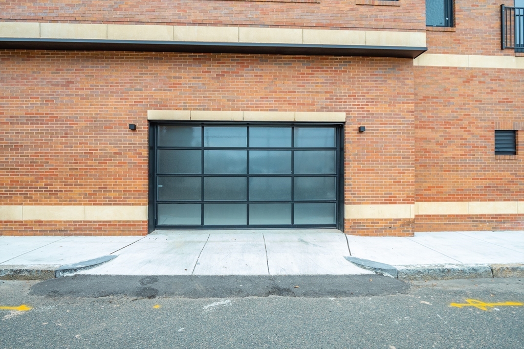 340 West 2nd Street #17, Boston, MA, 340 West 2nd Street #17, Boston, MA Photo #31