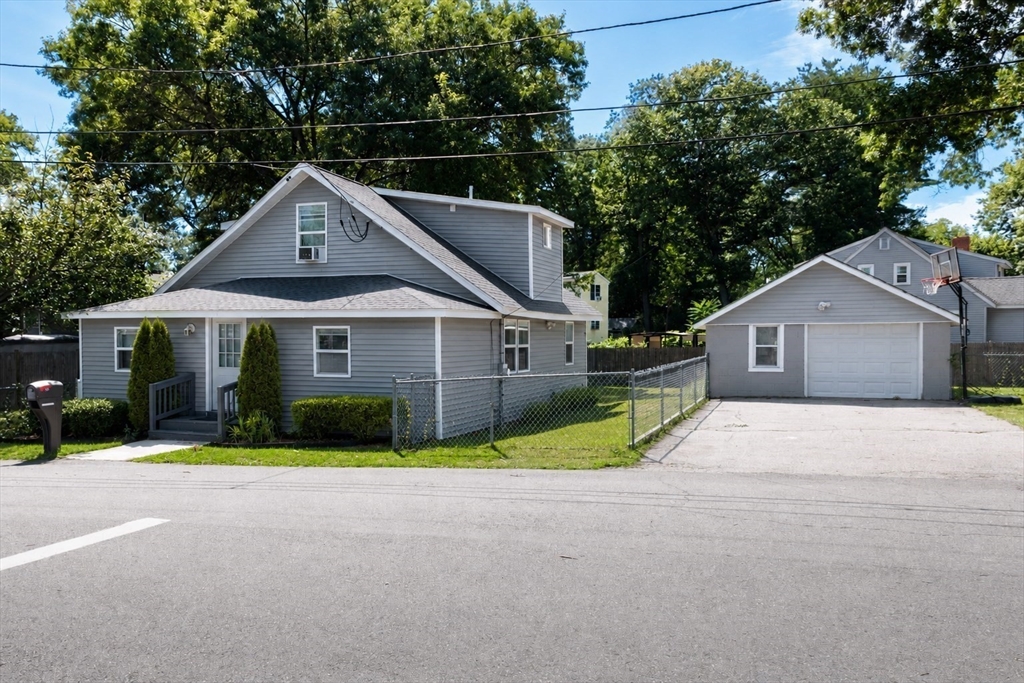 114 Bay State Rd