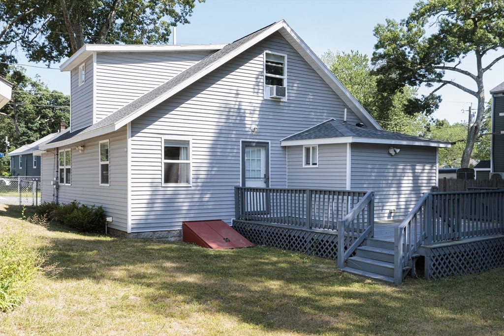 114 Bay State Rd