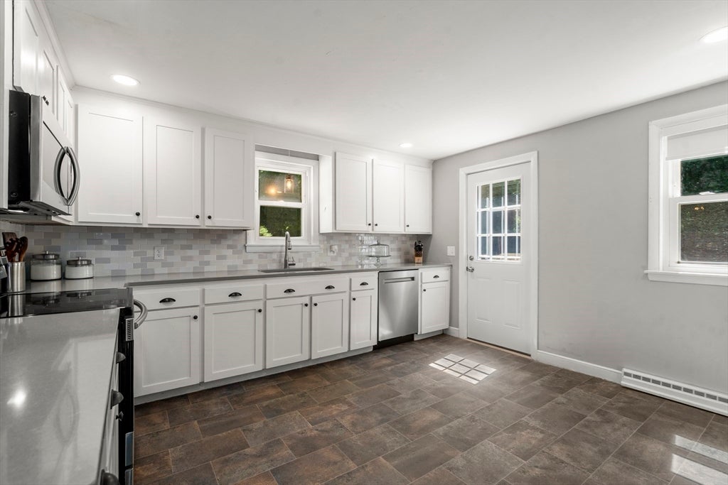 257 Elmwood St
