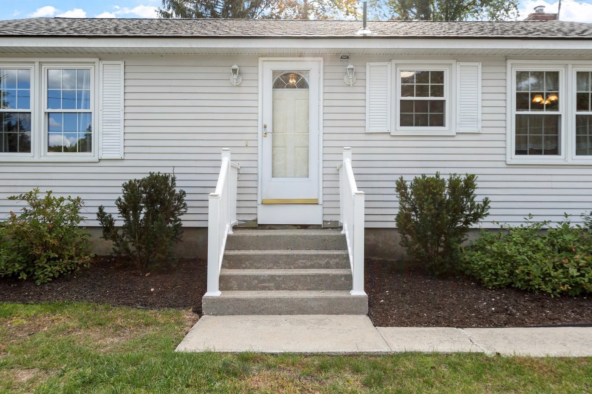 64 Autumn Dr