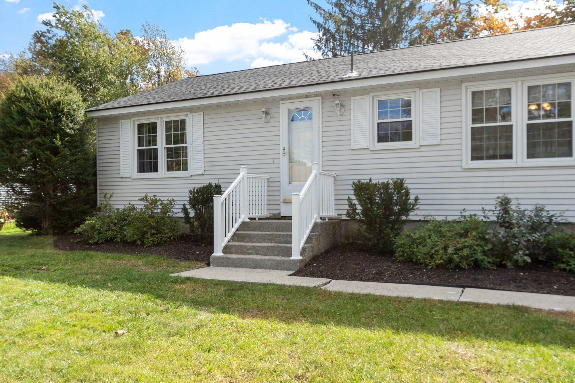 64 Autumn Dr