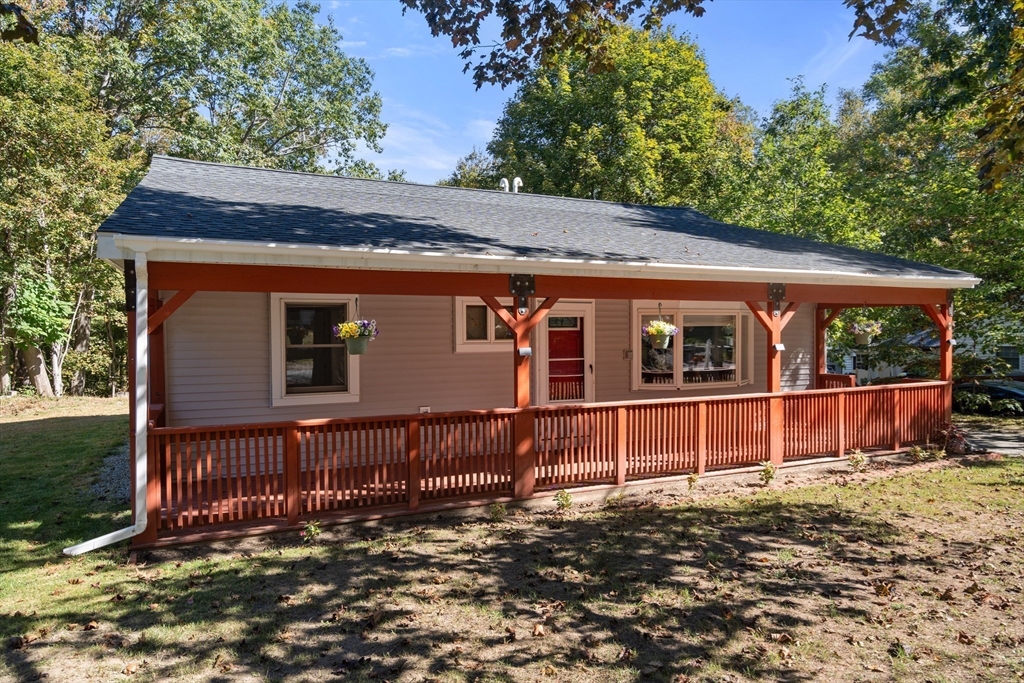 18 Edgewood Dr